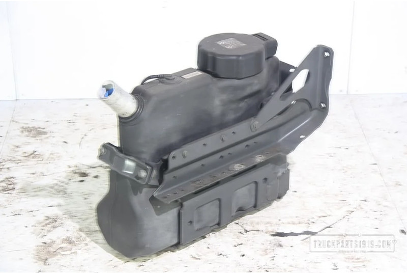 Mercedes-Benz Exhaust System AdBlue Tank Atego 25 ltr. - AdBlue tank för Lastbil: bild 1 Mercedes-Benz Exhaust System AdBlue Tank Atego 25 ltr. - AdBlue tank för Lastbil: bild 1