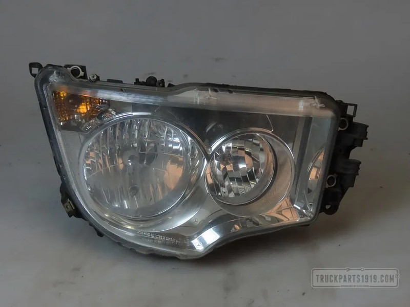 Mercedes-Benz MB A 9608201939 | Lighting Koplamp Re. MP4 - Strålkastare för Lastbil: bild 1 Mercedes-Benz MB A 9608201939 | Lighting Koplamp Re. MP4 - Strålkastare för Lastbil: bild 1