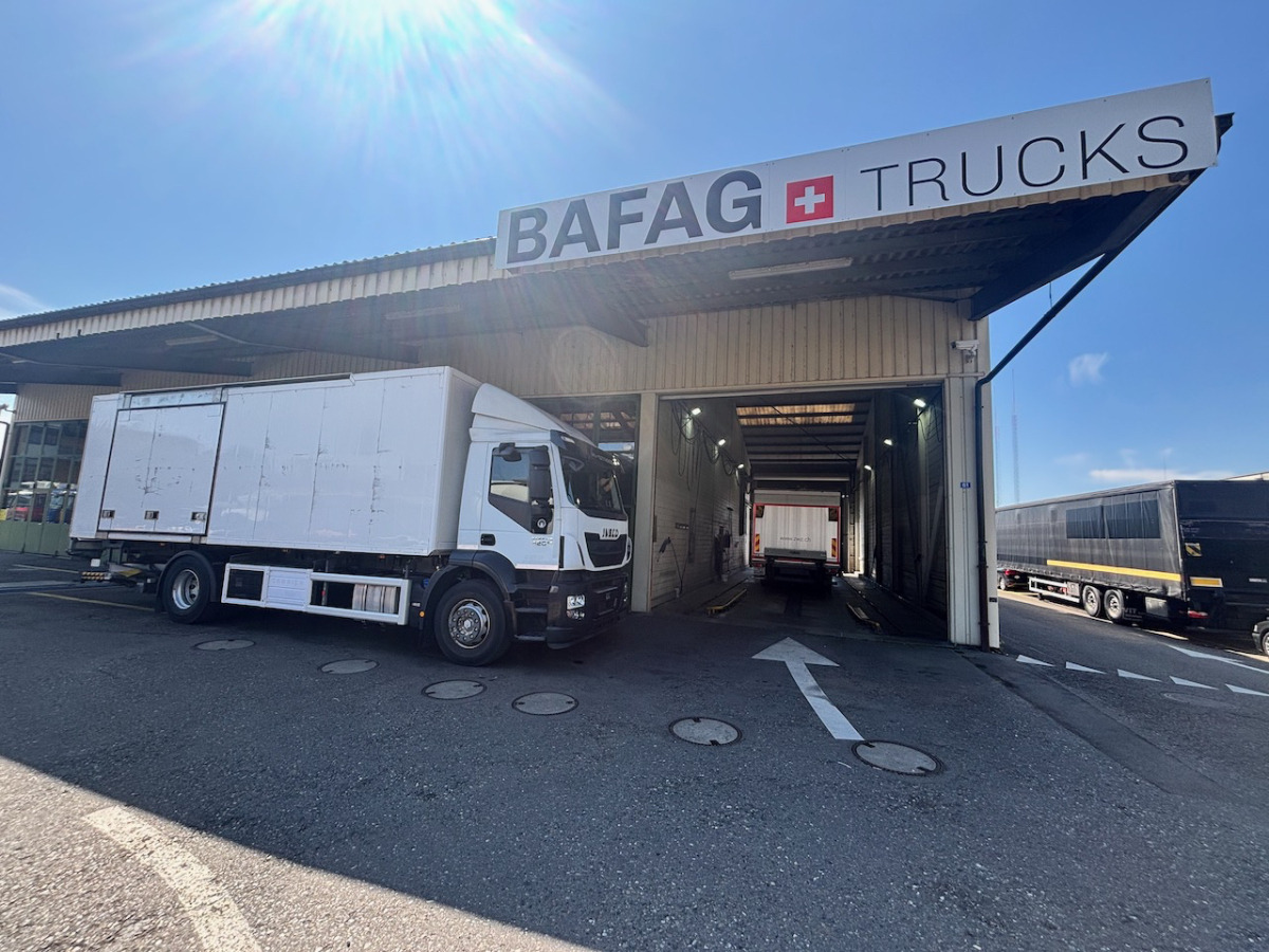IVECO 190S42 Stralis - Kylbil lastbil: bild 2 IVECO 190S42 Stralis - Kylbil lastbil: bild 2
