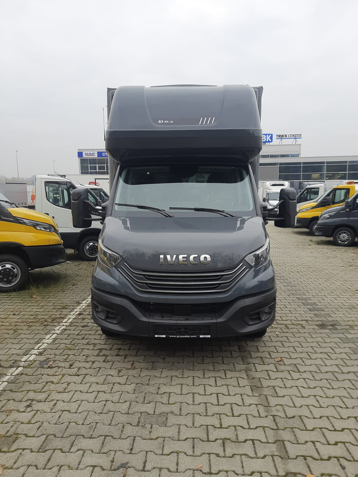 Iveco Daily 180 A8 10PAL Schlafkabine - Transportbil med kapell: bild 1 Iveco Daily 180 A8 10PAL Schlafkabine - Transportbil med kapell: bild 1
