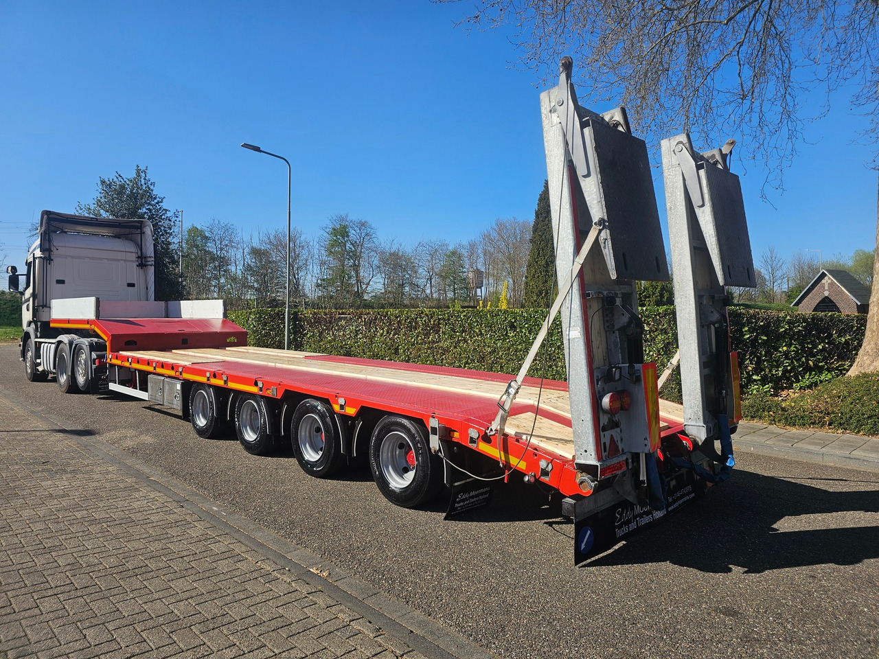 Hangler SVS-H 580 Semie Lowloader - Låg lastare semitrailer: bild 2 Hangler SVS-H 580 Semie Lowloader - Låg lastare semitrailer: bild 2