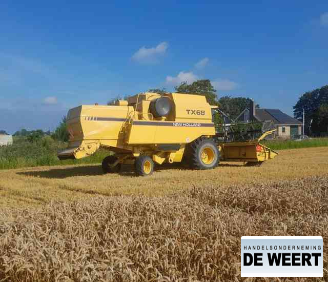 New Holland TX 68 , tx 68 - Skördetröska: bild 2 New Holland TX 68 , tx 68 - Skördetröska: bild 2