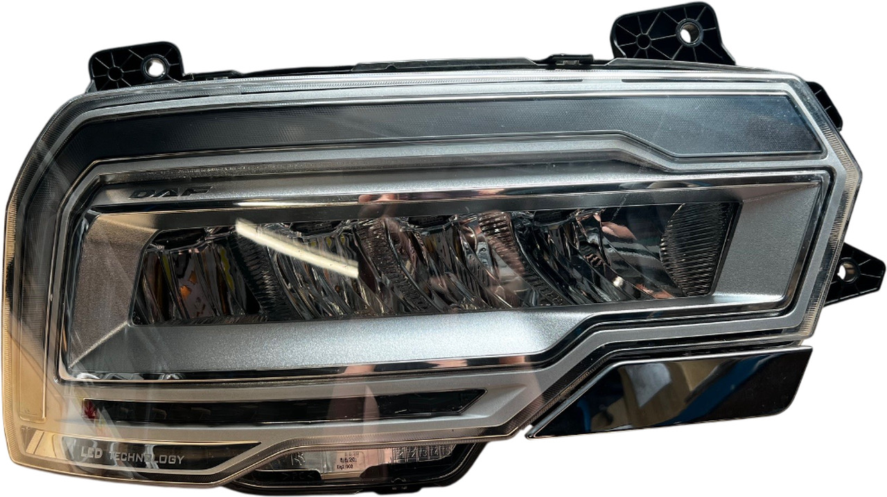 DAF XD XF XG LED KOPLAMP RH | GEBRUIKT | 2188931U - Strålkastare för Lastbil: bild 1 DAF XD XF XG LED KOPLAMP RH | GEBRUIKT | 2188931U - Strålkastare för Lastbil: bild 1