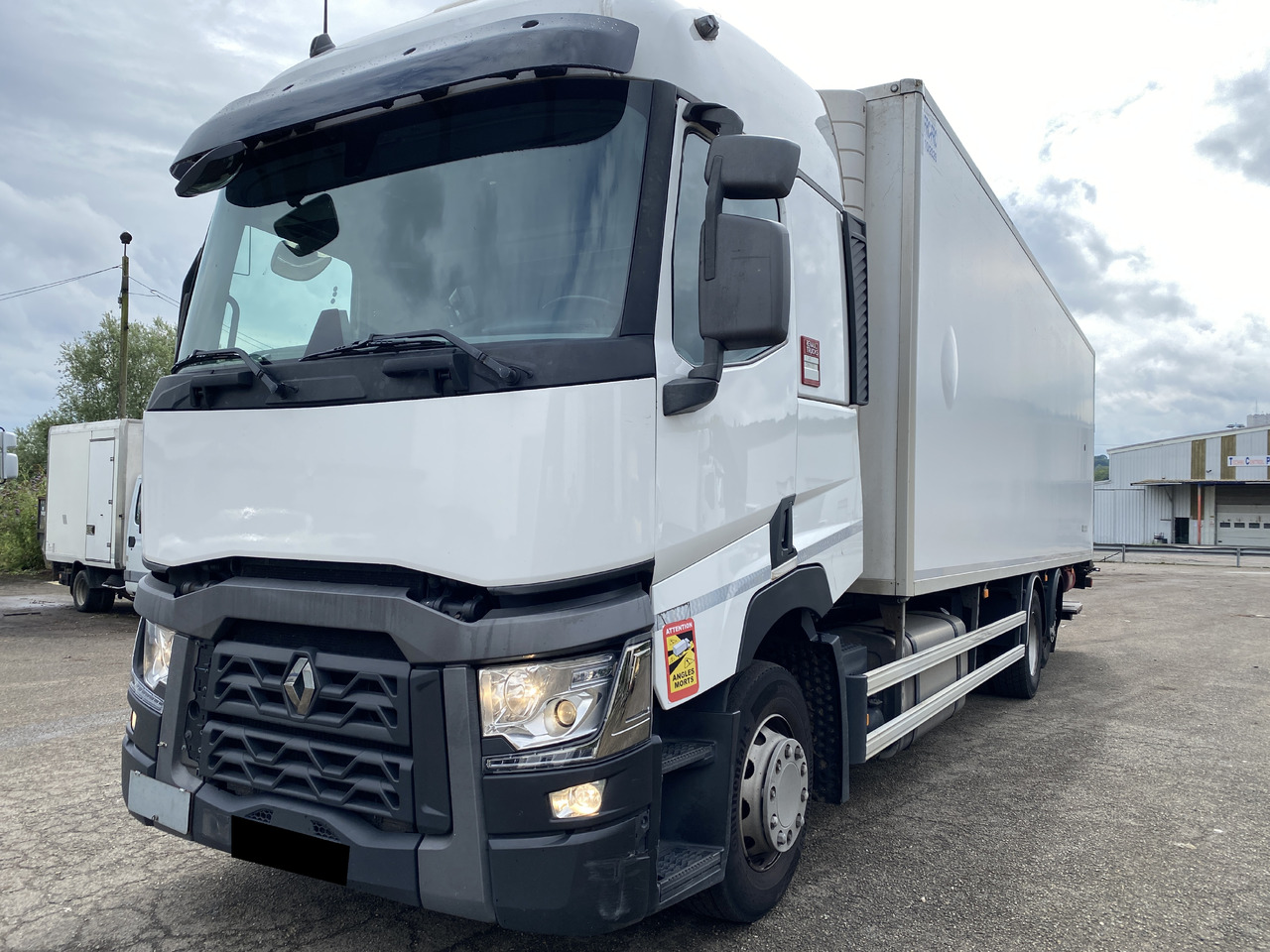 RENAULT T - Kylbil lastbil: bild 1 RENAULT T - Kylbil lastbil: bild 1