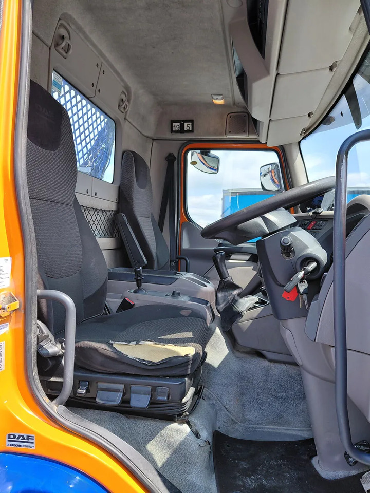 Liftdumper lastbil 2014 DAF LF Skip Loader X 2: bild 13