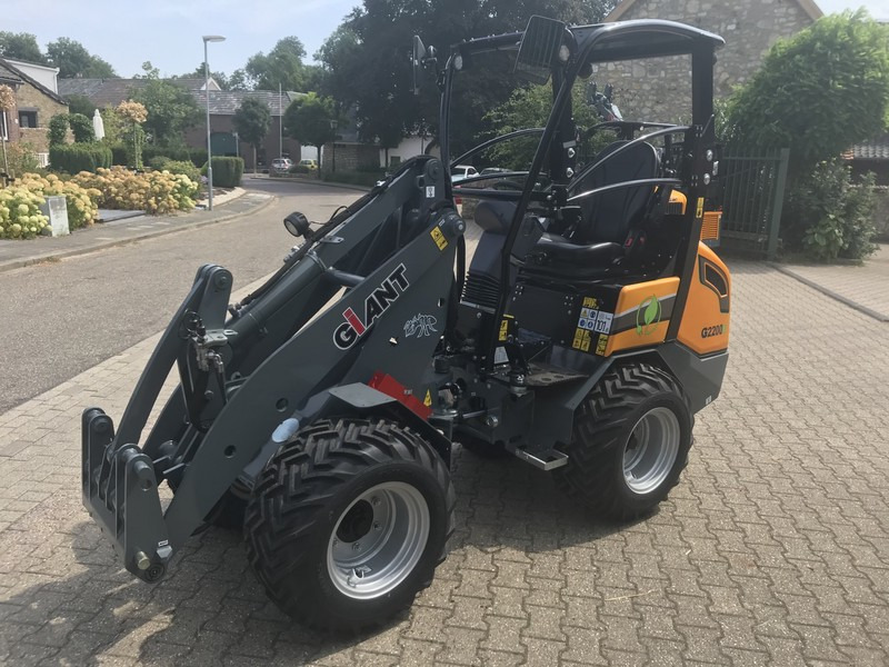 Giant G2200E - Minilastare: bild 3 Giant G2200E - Minilastare: bild 3