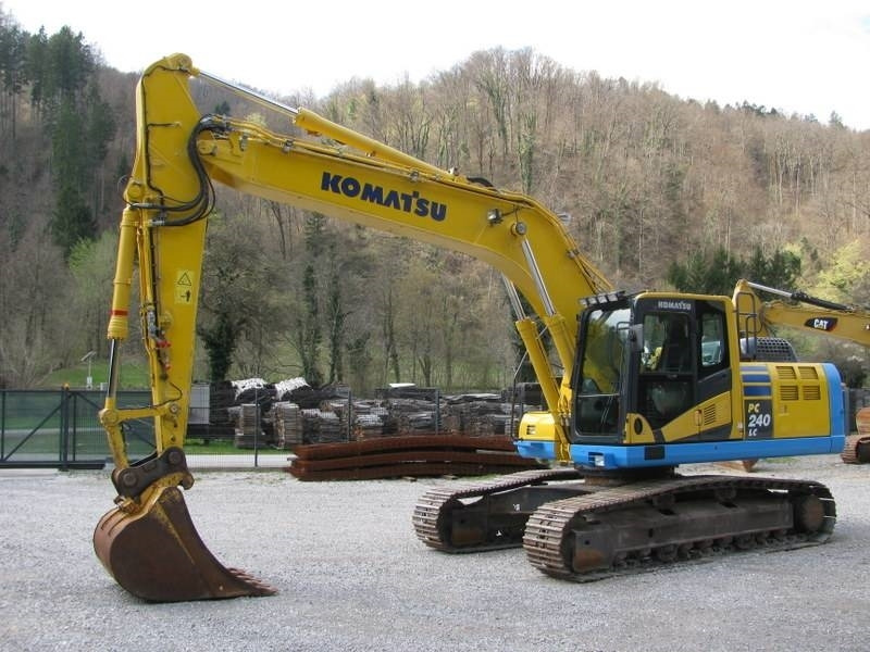 Komatsu PC 240 NLC-10 TOP stroj - Bandgrävare: bild 1 Komatsu PC 240 NLC-10 TOP stroj - Bandgrävare: bild 1