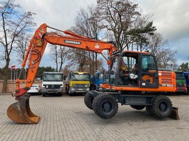 Doosan DX 160 W-3 - Grävmaskin på däck: bild 5 Doosan DX 160 W-3 - Grävmaskin på däck: bild 5