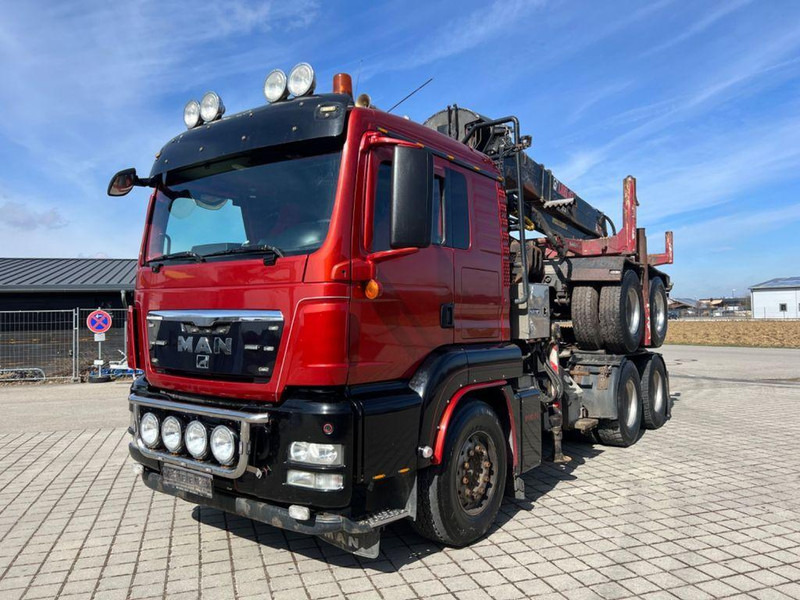 MAN TGS 26.540 6x4 Darus nyergesvontató + rönkszállító pótkocsi Logl - Dragbil: bild 1 MAN TGS 26.540 6x4 Darus nyergesvontató + rönkszállító pótkocsi Logl - Dragbil: bild 1
