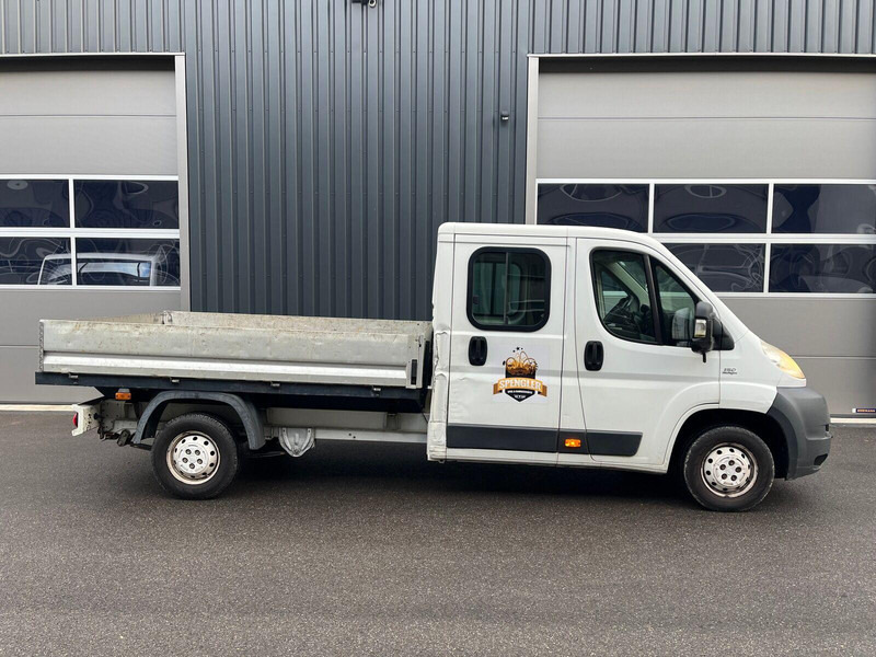 Fiat Ducato 2.3 Doka platós - Transportbil med flak, Dubbelhytt transportbil: bild 4 Fiat Ducato 2.3 Doka platós - Transportbil med flak, Dubbelhytt transportbil: bild 4