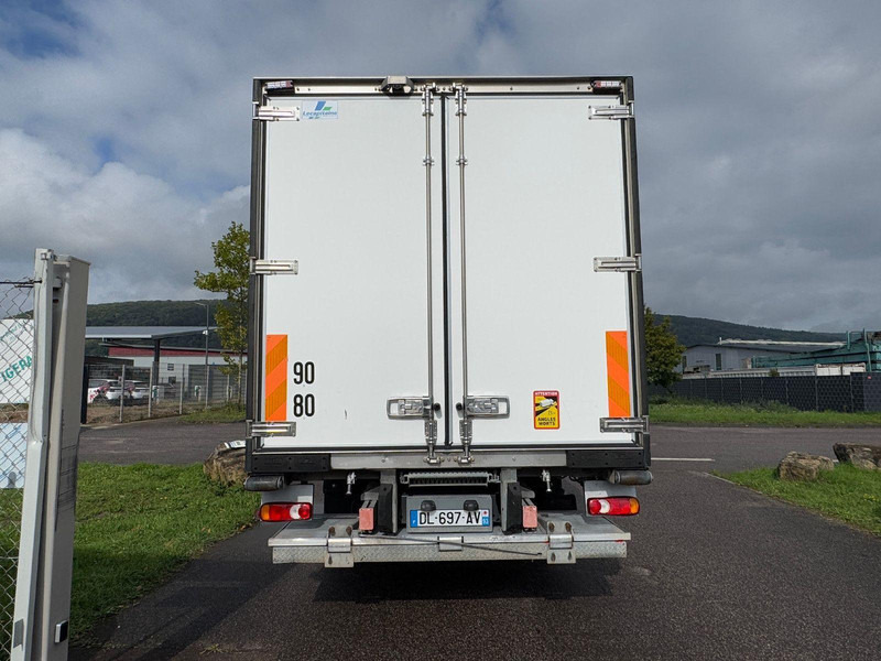 Iveco 140E18 - Kylbil lastbil: bild 5 Iveco 140E18 - Kylbil lastbil: bild 5