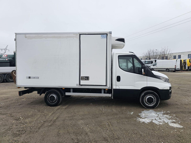 Iveco 35-130 S - Carrier Pulsor 350 frigo - Kylbil: bild 4 Iveco 35-130 S - Carrier Pulsor 350 frigo - Kylbil: bild 4