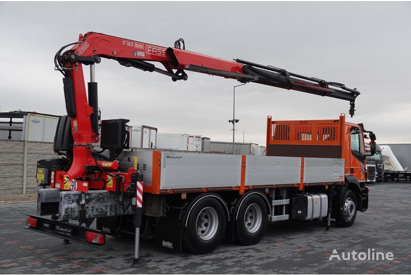 Iveco 420 Flatbed + crane FASSI 185 6x2 - Flakbil, Kranbil: bild 4 Iveco 420 Flatbed + crane FASSI 185 6x2 - Flakbil, Kranbil: bild 4