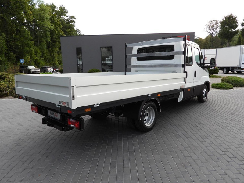 Iveco DAILY 35C17 SKRZYNIA PODWÓJNA KABINA DOKA 7 MIEJSC TEMPOMAT BLIŹ - Transportbil med flak: bild 3 Iveco DAILY 35C17 SKRZYNIA PODWÓJNA KABINA DOKA 7 MIEJSC TEMPOMAT BLIŹ - Transportbil med flak: bild 3
