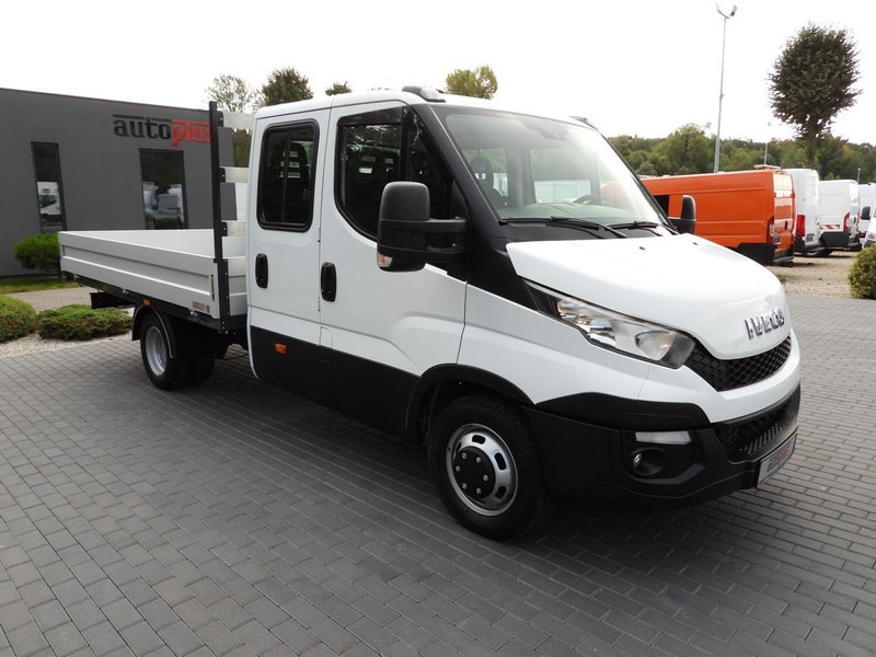 Iveco DAILY 35C17 SKRZYNIA PODWÓJNA KABINA DOKA 7 MIEJSC TEMPOMAT BLIŹ - Transportbil med flak: bild 4 Iveco DAILY 35C17 SKRZYNIA PODWÓJNA KABINA DOKA 7 MIEJSC TEMPOMAT BLIŹ - Transportbil med flak: bild 4