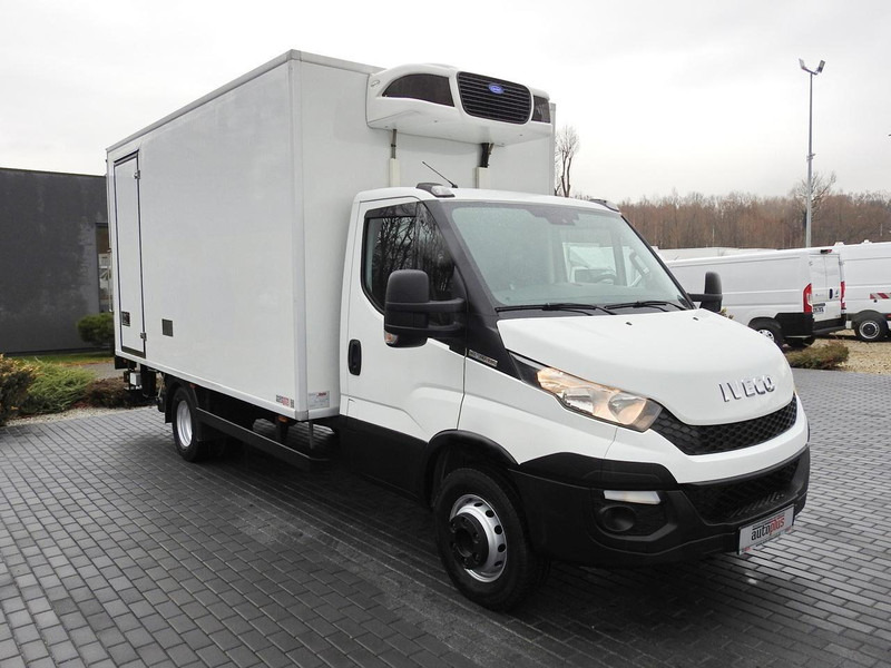 Iveco DAILY 70C17 CHŁODNIA 0*C WINDA 9 PALET ZASILANIE 230V TEMPOMAT K - Kylbil: bild 4 Iveco DAILY 70C17 CHŁODNIA 0*C WINDA 9 PALET ZASILANIE 230V TEMPOMAT K - Kylbil: bild 4