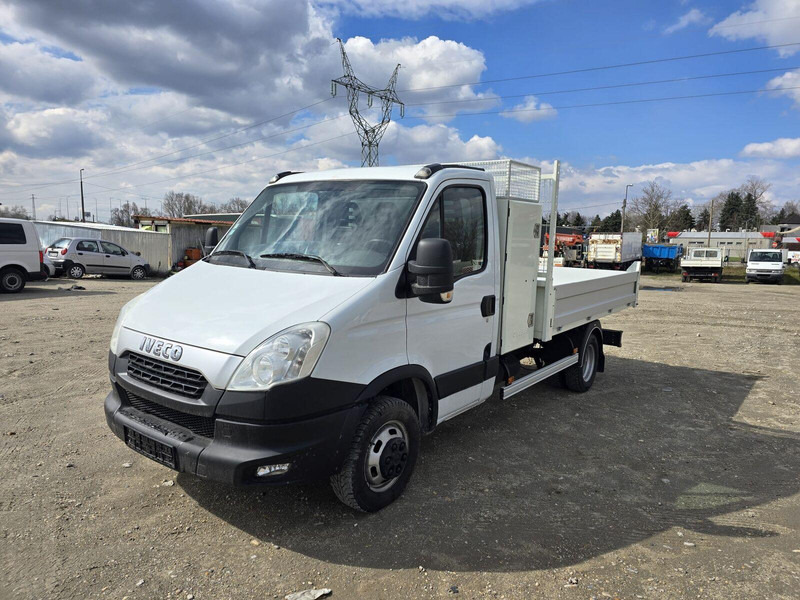Iveco Daily 35 C 13 - Tipper + tool box - Transportbil med tippflak: bild 3 Iveco Daily 35 C 13 - Tipper + tool box - Transportbil med tippflak: bild 3