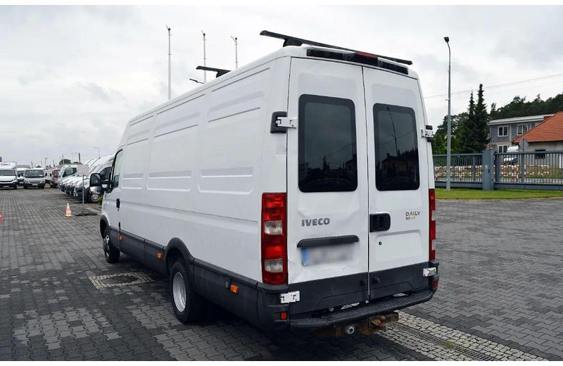 Iveco Daily 35C15 Blaszak L4H2 Brygadówka 6-seater Doka Dubel Cabin - Minibuss, Persontransport: bild 3 Iveco Daily 35C15 Blaszak L4H2 Brygadówka 6-seater Doka Dubel Cabin - Minibuss, Persontransport: bild 3