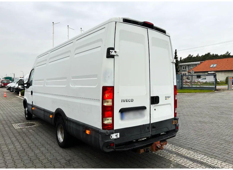 Iveco Daily 35C15 Furgon L4H2 Brygadówka 6-seater Doka Dubel Cabin - Volymskåp: bild 4 Iveco Daily 35C15 Furgon L4H2 Brygadówka 6-seater Doka Dubel Cabin - Volymskåp: bild 4