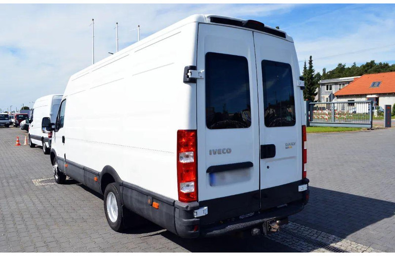 Iveco Daily 35C15 Furgon L4H3 Brygadówka 6-seater Doka Doubel Cabin - Minibuss, Persontransport: bild 4 Iveco Daily 35C15 Furgon L4H3 Brygadówka 6-seater Doka Doubel Cabin - Minibuss, Persontransport: bild 4
