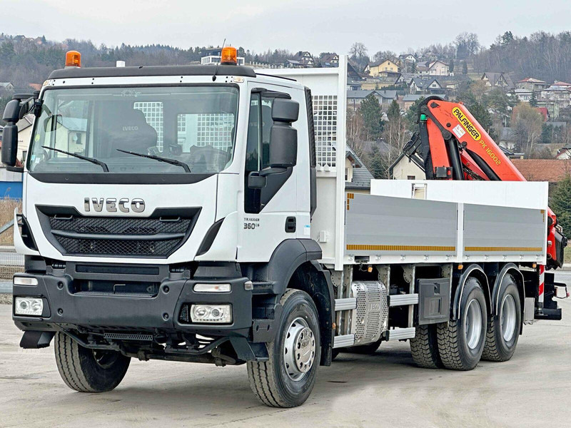 Iveco TRAKKER 360 * PRITSCHE 6,80* PK 16002 B+FUNK*6x4 - Flakbil, Kranbil: bild 4 Iveco TRAKKER 360 * PRITSCHE 6,80* PK 16002 B+FUNK*6x4 - Flakbil, Kranbil: bild 4