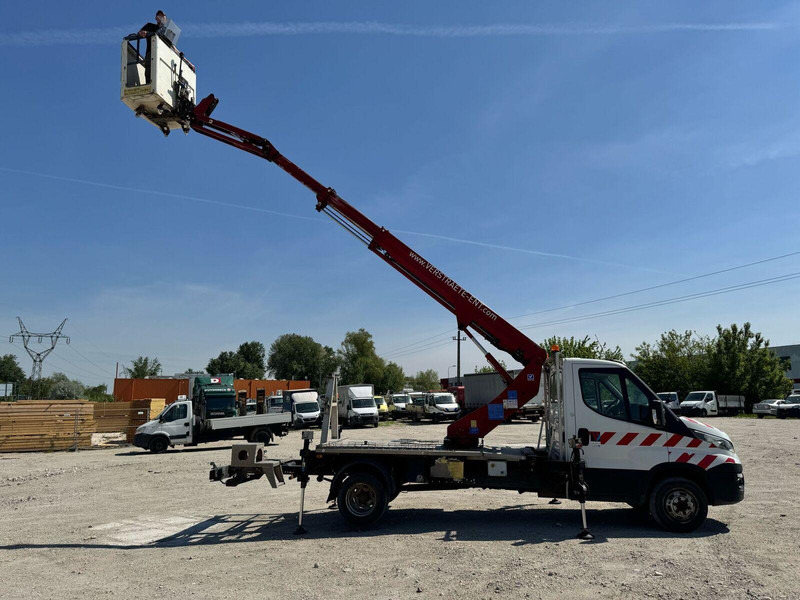 Iveco 35-140 S - Ruthmann 145TJ Lifting Basket - Lastbil, Kranbil: bild 4 Iveco 35-140 S - Ruthmann 145TJ Lifting Basket - Lastbil, Kranbil: bild 4