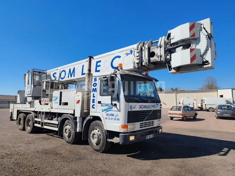 Volvo FL12 - Mounted boom lift truck - Lastbil, Kranbil: bild 2 Volvo FL12 - Mounted boom lift truck - Lastbil, Kranbil: bild 2