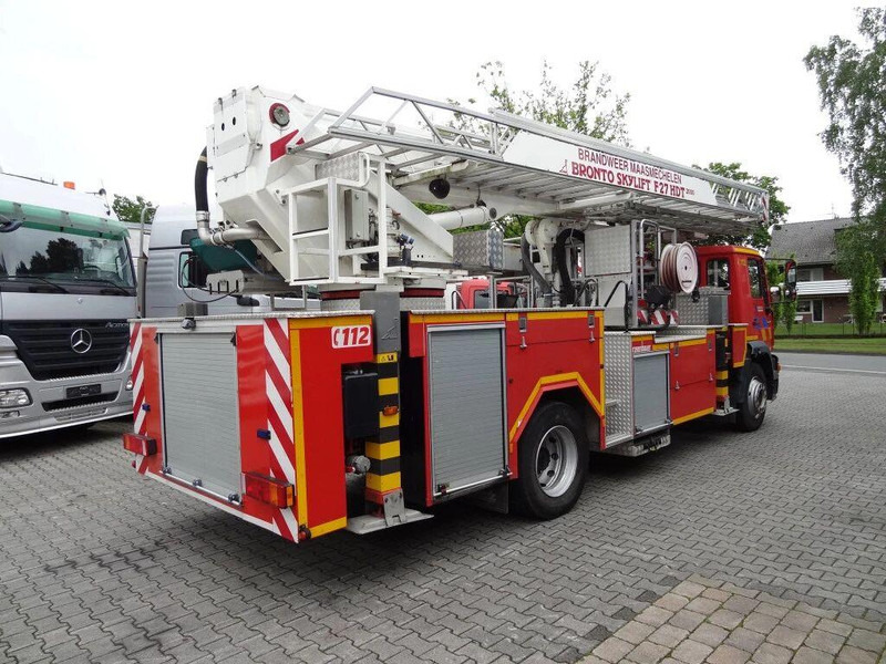 MAN 18.284 L2000 - Fire truck+ladder lift - Släck/ Räddningsvagn: bild 5 MAN 18.284 L2000 - Fire truck+ladder lift - Släck/ Räddningsvagn: bild 5