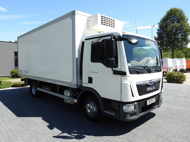 MAN TGL 10.180 KONTENER CHŁODNIA -20*C 11 PALET ZASILANIE 230V KLIMA - Kylbil lastbil: bild 4 MAN TGL 10.180 KONTENER CHŁODNIA -20*C 11 PALET ZASILANIE 230V KLIMA - Kylbil lastbil: bild 4