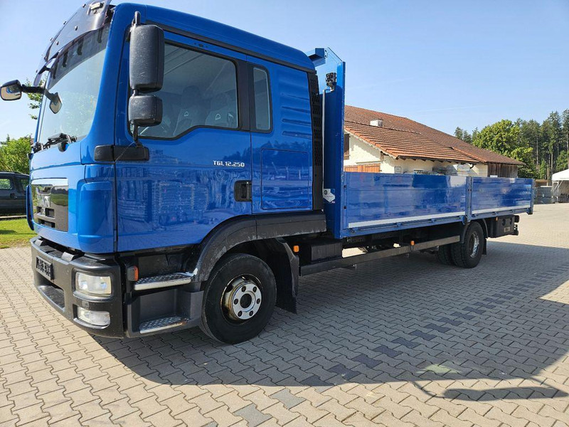 MAN TGL 12-250 - Flakbil: bild 1 MAN TGL 12-250 - Flakbil: bild 1