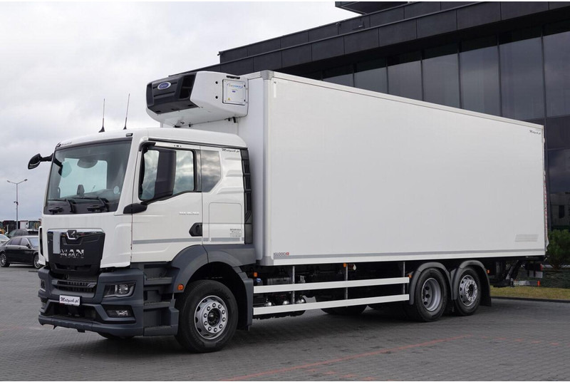 MAN TGS 26.360 / 6x2 / CHŁODNIA -8,2 M / AGREGAT CARRIER SUPRA 850 / - Kylbil lastbil: bild 4 MAN TGS 26.360 / 6x2 / CHŁODNIA -8,2 M / AGREGAT CARRIER SUPRA 850 / - Kylbil lastbil: bild 4