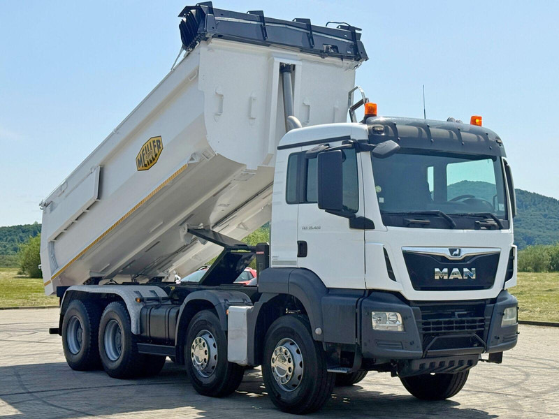 MAN TGS 35.420 KIPPER * 8x4 * TOPZUSTAND - Tippbil lastbil: bild 4 MAN TGS 35.420 KIPPER * 8x4 * TOPZUSTAND - Tippbil lastbil: bild 4