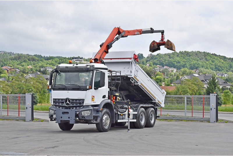 Mercedes-Benz AROCS 2635* FASSI F165AZ.0.22 + FUNK * 6x4 - Tippbil lastbil, Kranbil: bild 2 Mercedes-Benz AROCS 2635* FASSI F165AZ.0.22 + FUNK * 6x4 - Tippbil lastbil, Kranbil: bild 2