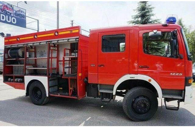 Mercedes-Benz ATEGO 1225 Firebrigade Feuerwehr - Släck/ Räddningsvagn: bild 4 Mercedes-Benz ATEGO 1225 Firebrigade Feuerwehr - Släck/ Räddningsvagn: bild 4