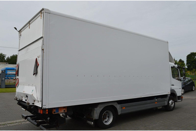 Mercedes-Benz ATEGO 816 CONTAINER+LIFT EURO 5 - Lastbil med skåp: bild 4 Mercedes-Benz ATEGO 816 CONTAINER+LIFT EURO 5 - Lastbil med skåp: bild 4