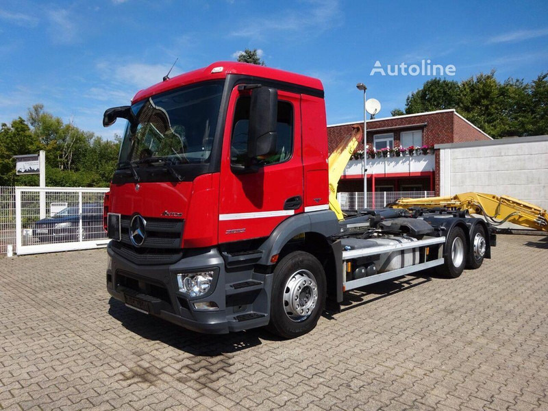Mercedes-Benz Antos 2532 - Hook lift truck - Lastväxlare lastbil: bild 1 Mercedes-Benz Antos 2532 - Hook lift truck - Lastväxlare lastbil: bild 1