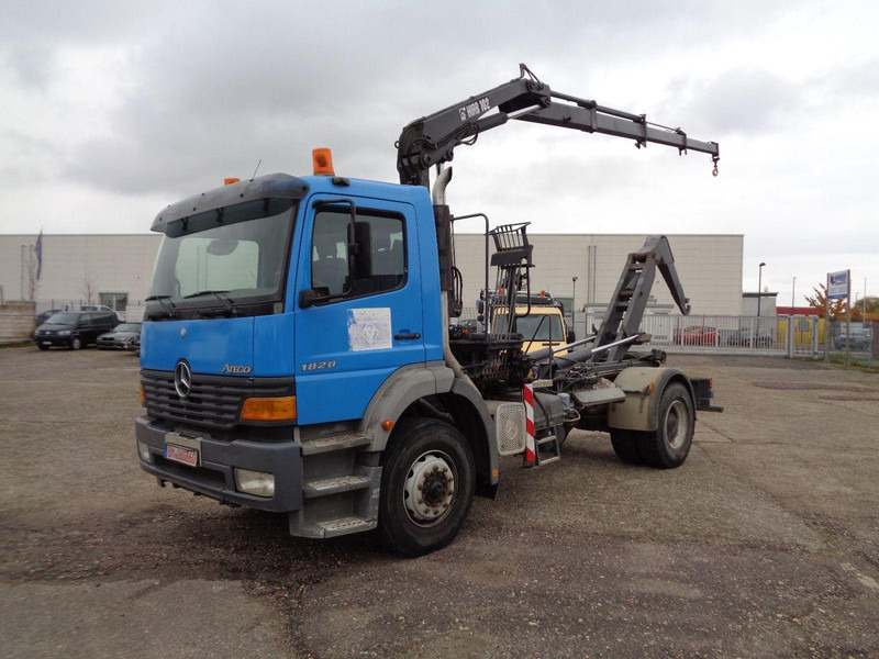 Mercedes-Benz Atego 1828 Hook lift truck + Crane Hiab 102 - Lastväxlare lastbil, Kranbil: bild 1 Mercedes-Benz Atego 1828 Hook lift truck + Crane Hiab 102 - Lastväxlare lastbil, Kranbil: bild 1