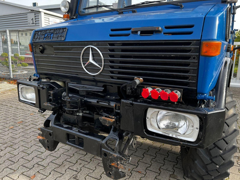 Mercedes-Benz Unimog 427 Platós hókotrócs - Tvåhjulstraktor: bild 4 Mercedes-Benz Unimog 427 Platós hókotrócs - Tvåhjulstraktor: bild 4