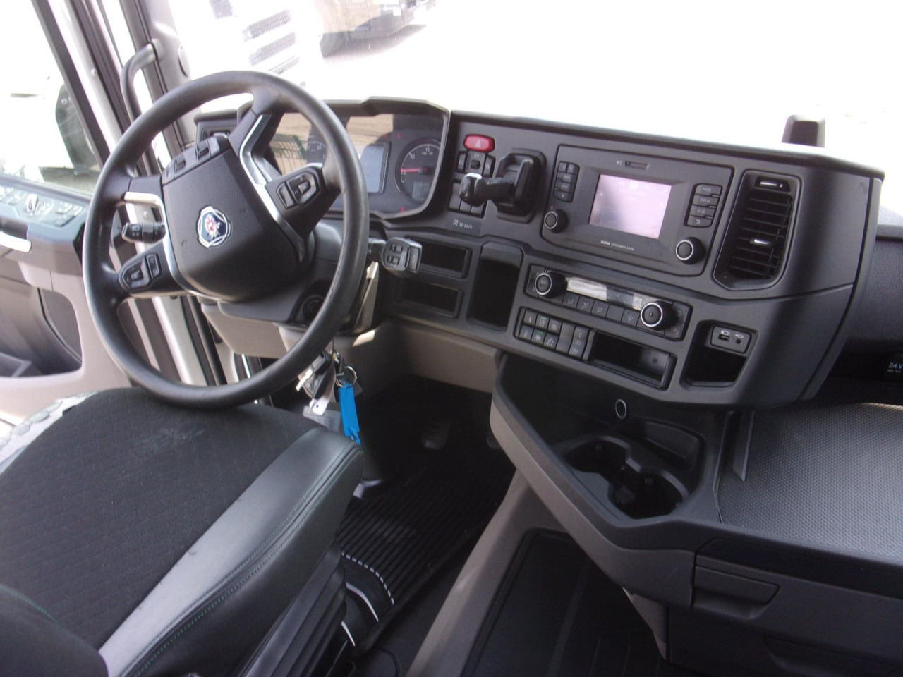 SCANIA R 500 A4x2NA - Dragbil: bild 5 SCANIA R 500 A4x2NA - Dragbil: bild 5