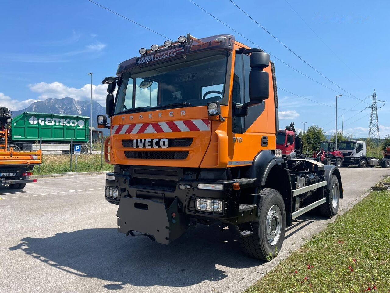 IVECO Trakker 310 AD190T31W - Lastväxlare lastbil, Kranbil: bild 2 IVECO Trakker 310 AD190T31W - Lastväxlare lastbil, Kranbil: bild 2