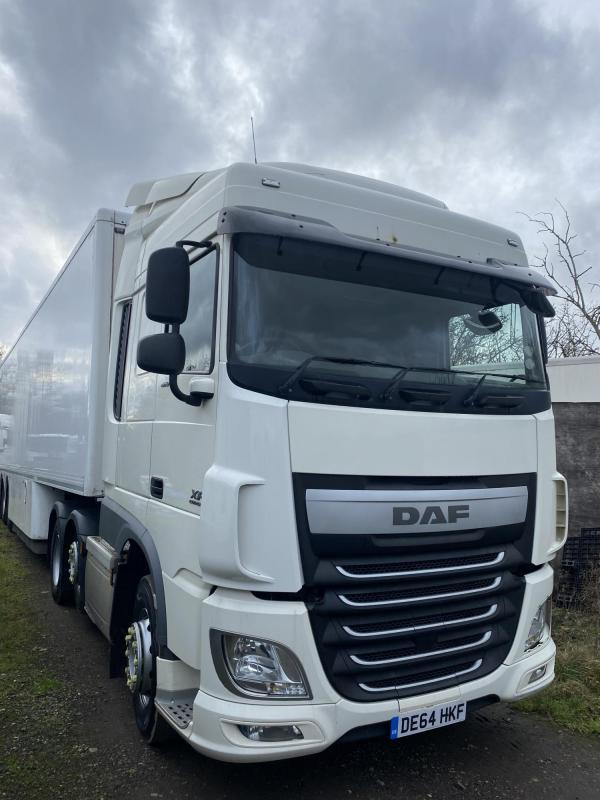 DAF FTG XF 460 Space Cab Auto Euro 6 - Dragbil: bild 1 DAF FTG XF 460 Space Cab Auto Euro 6 - Dragbil: bild 1