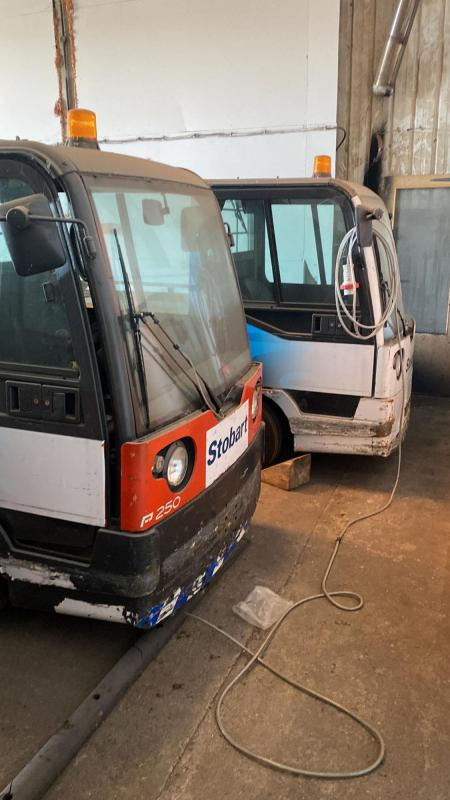 Linde Electric Tug P250 - Dragtruck: bild 4 Linde Electric Tug P250 - Dragtruck: bild 4
