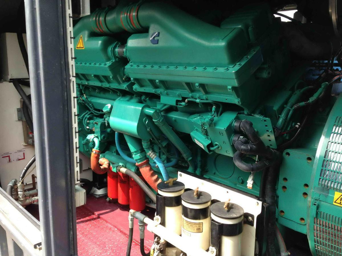 Cummins Generator 1250 KVA QSK45-G4 Engine Super silent Silent - Elgenerator: bild 4 Cummins Generator 1250 KVA QSK45-G4 Engine Super silent Silent - Elgenerator: bild 4