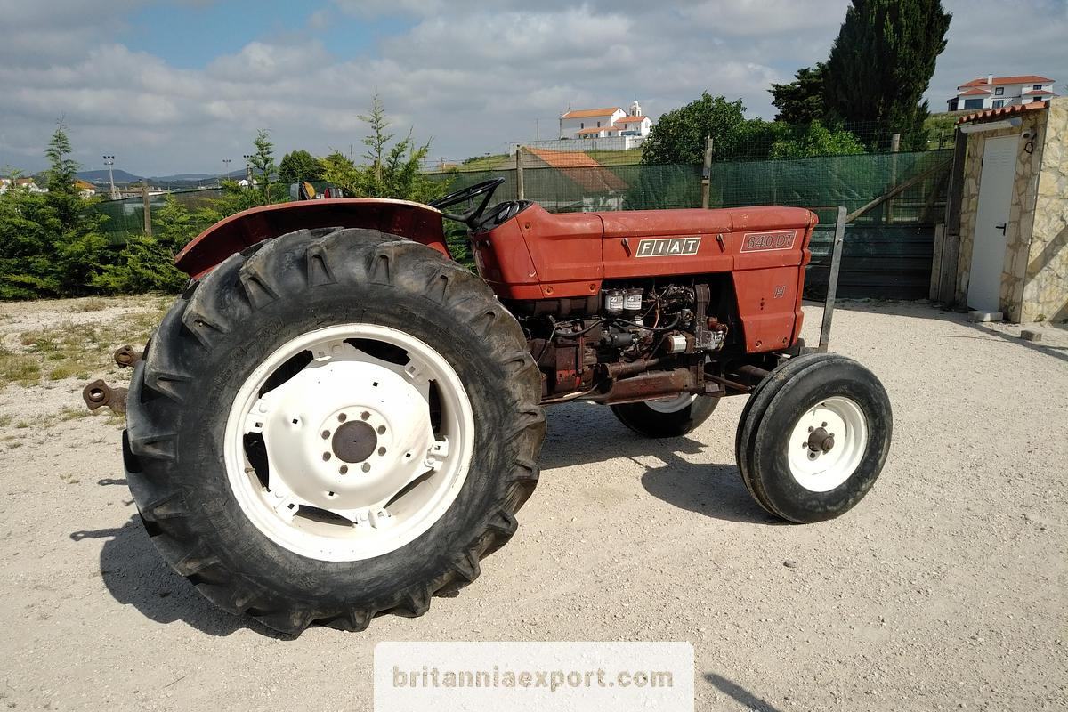 FIAT 640 Farm Tractor with Power Steering - Traktor: bild 4 FIAT 640 Farm Tractor with Power Steering - Traktor: bild 4