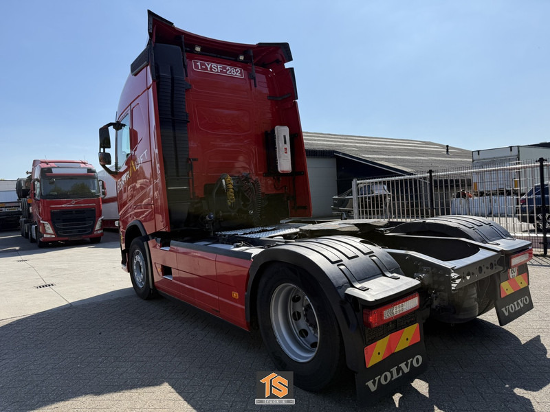Volvo FH 460 2 TANKS - BELGIUM TOP TRUCK - TUV 11/25 - Dragbil: bild 5 Volvo FH 460 2 TANKS - BELGIUM TOP TRUCK - TUV 11/25 - Dragbil: bild 5