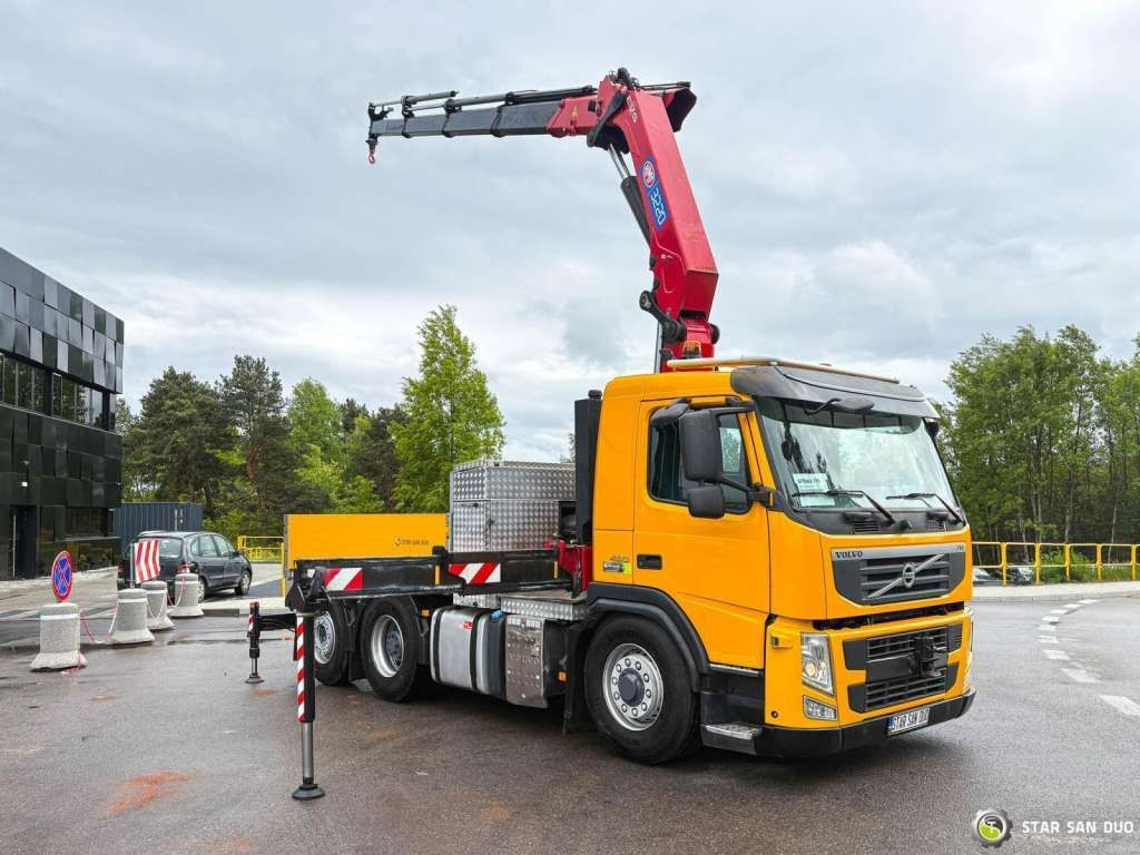 Volvo FM 460 6x4x4 HMF 3220 Crane HDS - Dragbil: bild 2 Volvo FM 460 6x4x4 HMF 3220 Crane HDS - Dragbil: bild 2
