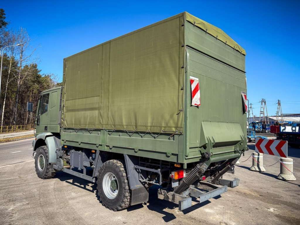 Iveco EUROCARGO 4x4 Offroad Camper Winde - Kapellbil: bild 4 Iveco EUROCARGO 4x4 Offroad Camper Winde - Kapellbil: bild 4