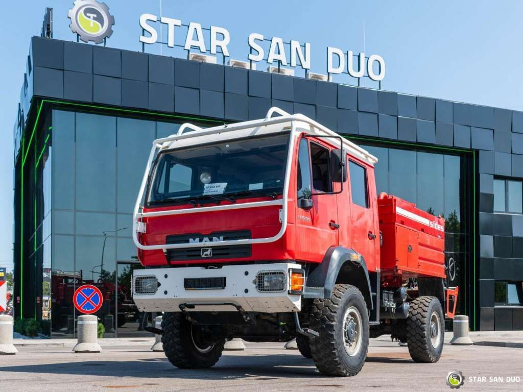 MAN LE220B 4x4 E Fire Truck Feuerwehr - Lastbil: bild 1 MAN LE220B 4x4 E Fire Truck Feuerwehr - Lastbil: bild 1