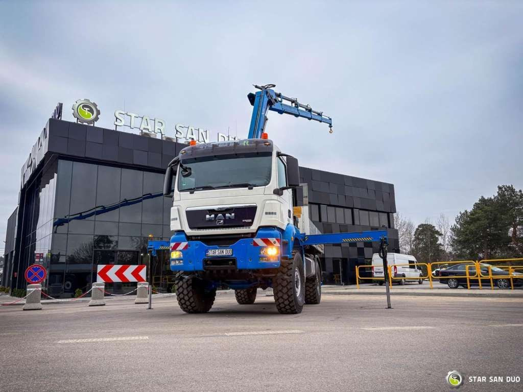 MAN TGS 18.440 4x4 HIAB 166 E-4 CRANE KRAN MAN TGS 18.440 4x4 HIAB 166 E-4 CRANE KRAN - Kranbil, Flakbil: bild 3 MAN TGS 18.440 4x4 HIAB 166 E-4 CRANE KRAN MAN TGS 18.440 4x4 HIAB 166 E-4 CRANE KRAN - Kranbil, Flakbil: bild 3