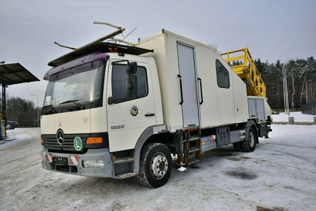 Mercedes-Benz ATEGO 1323 PK 8000T RAIL Platform - Billift: bild 2 Mercedes-Benz ATEGO 1323 PK 8000T RAIL Platform - Billift: bild 2